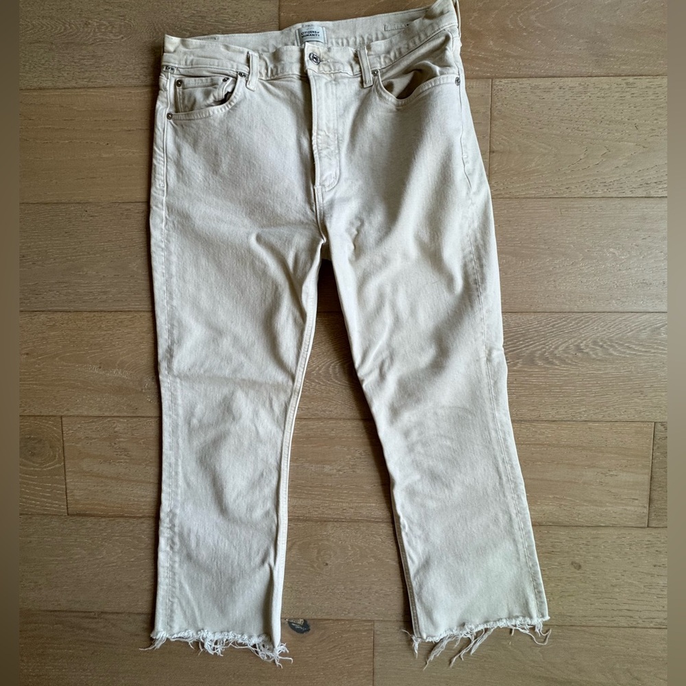 Citizens of Humanity Isola Cropped Boot Cut Jean - Size 30 - Picture 4 of 9